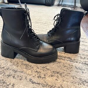 Women’s Black Madden Girl Boots
